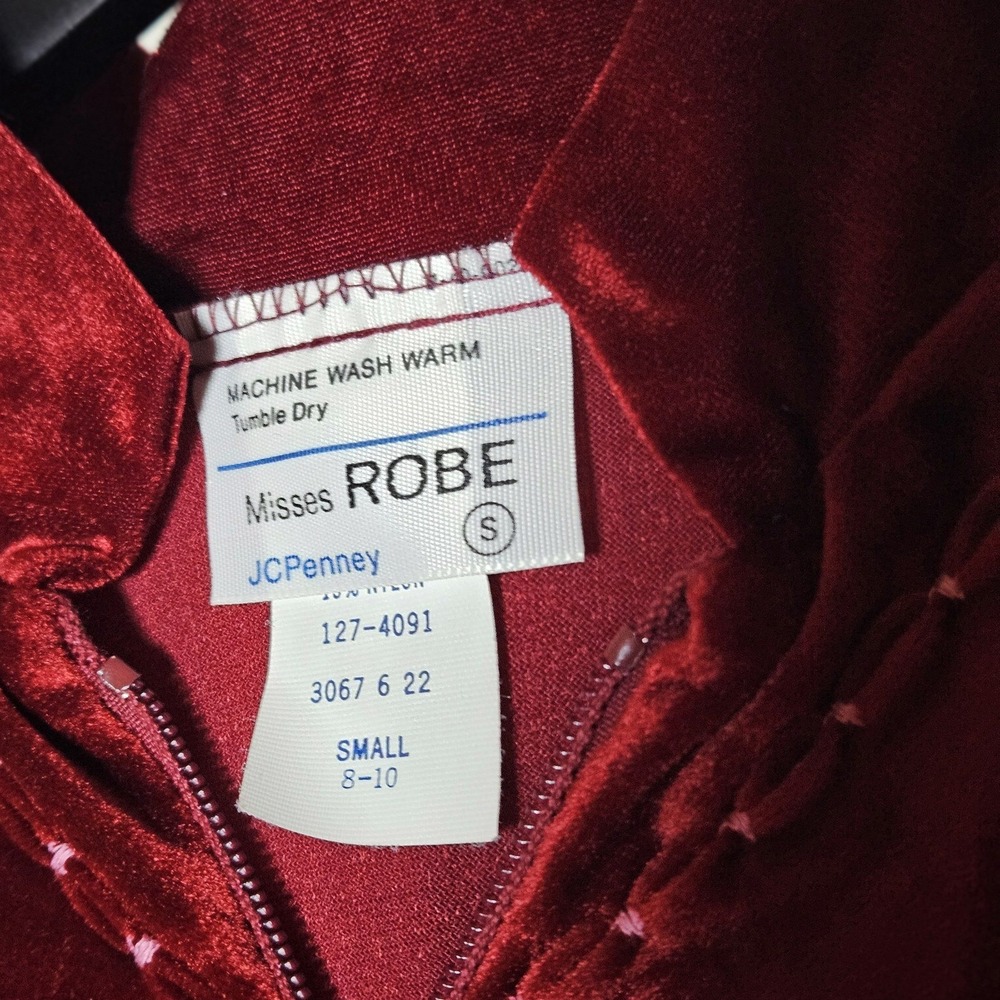 Vintage JCPenney Misses Robe Burgundy Velvet Zip Up Loungedress 80s Small 8-10 - Picture 2 of 7